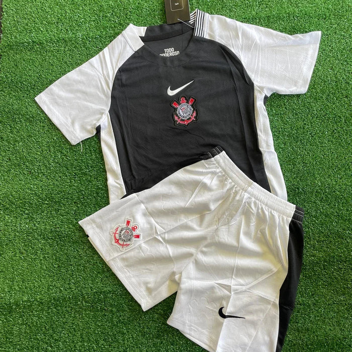 Kit Infantil Corinthians Preto 2025 – Versão Tailandesa Premium (Camisa + Short) Raccoonstore