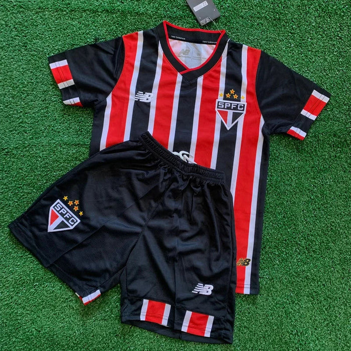 Kit Infantil São Paulo listrada 2024– Versão Tailandesa Premium (Camisa + Short) Raccoonstore