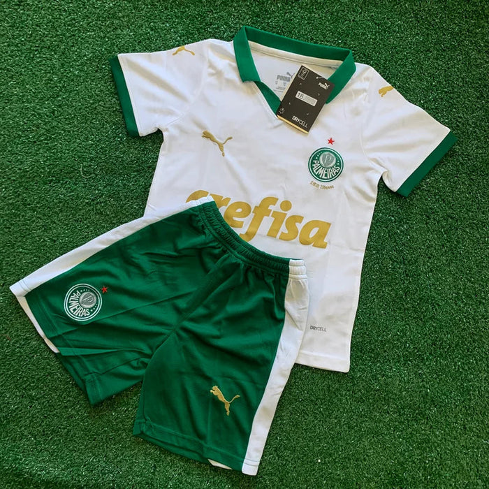 Kit Infantil palmeiras branca – Versão Tailandesa Premium (Camisa + Short) Raccoonstore