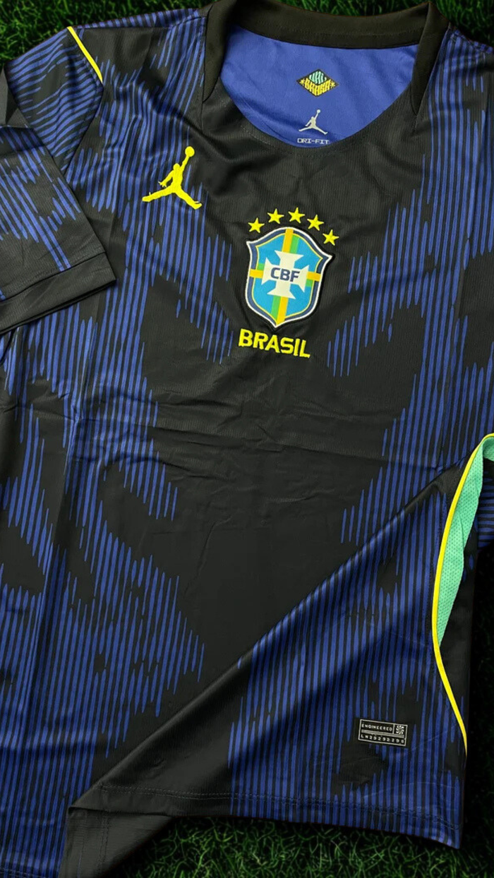 Manto Brasil azul jordan 2026 - versão torcedor Raccoonstore