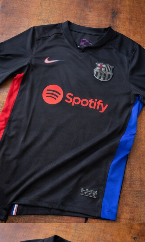 Manto Barcelona Black 2025 - versão torcedor Raccoonstore