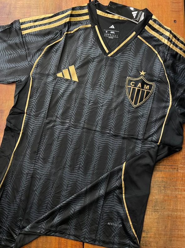 Manto Atlético Mineiro preto e dourado 2025 - versão torcedor Raccoonstore